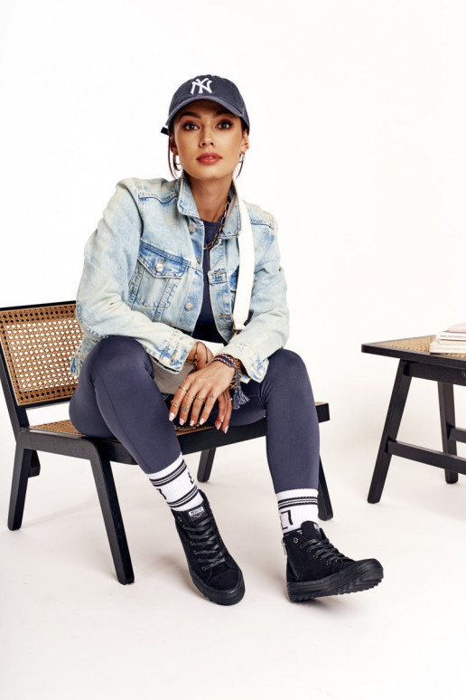 voľnočasová obuv s podrážkou so širokou podrážkou BIG STAR FF274244 čiernej farby voľnočasová obuv s podrážkou so širokou podrážkou BIG STAR FF274244 čiernej farby