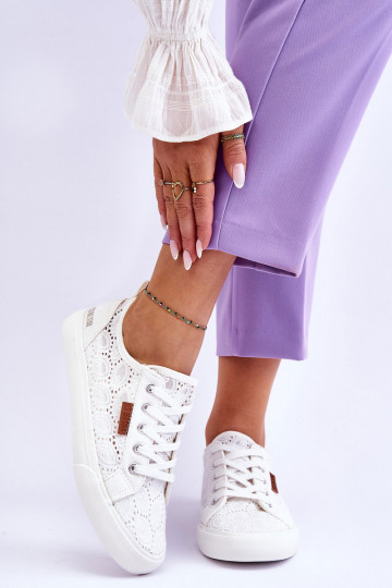 s čipkovými motívmi Tenisky BIG STAR W274925 bielej farby