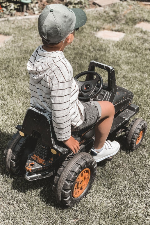 Detské tenisky s nalepovacím zapínaním Bielo-čierna farba California