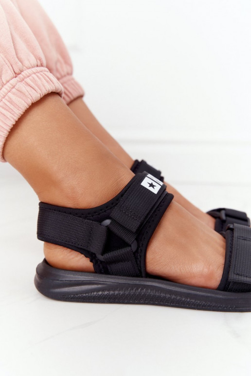 Sandále športového štýlu Big Star HH274A024 čiernej farby