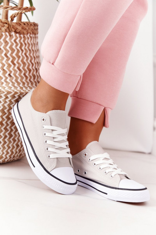 Ležérne topánky klasického modelu v šedej farbe Ležérne topánky klasického modelu v šedej farbe