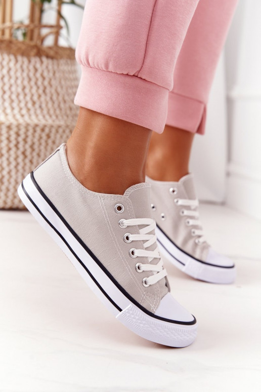 Ležérne topánky klasického modelu v šedej farbe Ležérne topánky klasického modelu v šedej farbe