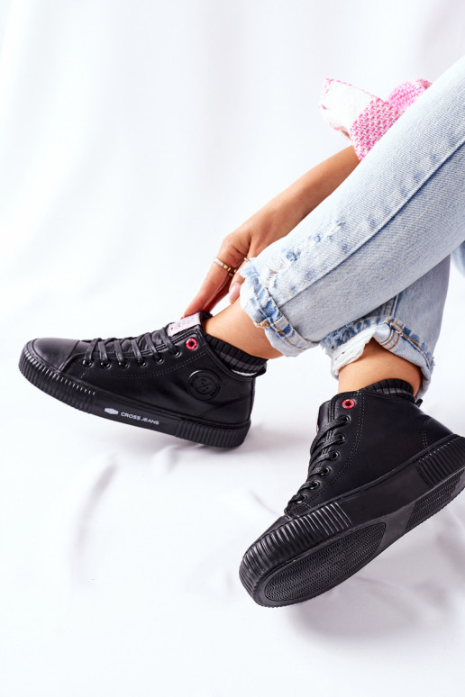 Voľnočasová obuv Cross Jeans čierna farba II2R4021 Voľnočasová obuv Cross Jeans čierna farba II2R4021