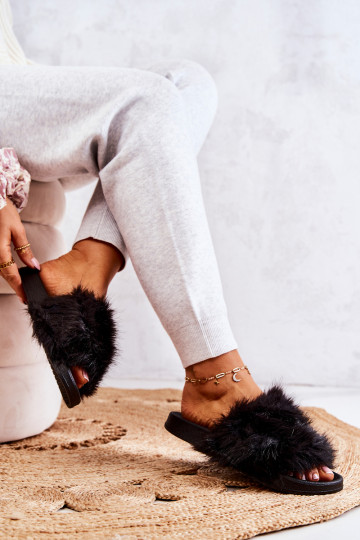 Papuče s kožušinkou v čiernej farbe Pollie 2