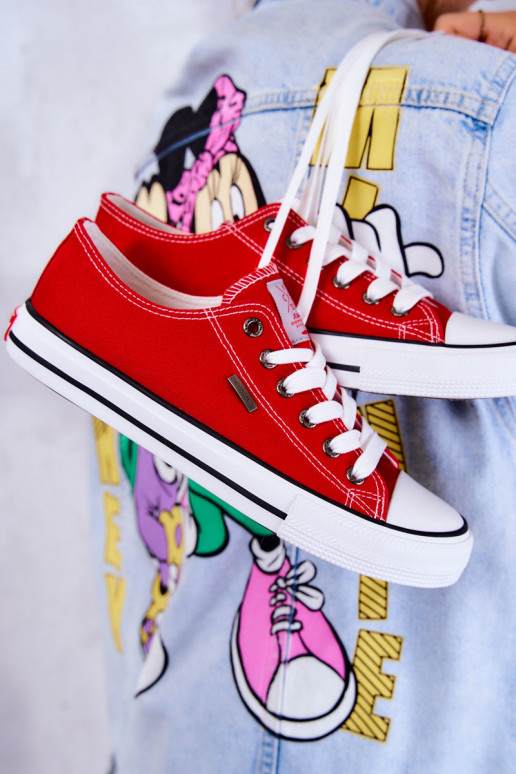 Klasický model voľnočasovej obuvi Cross Jeans JJ2R4010C červenej farby