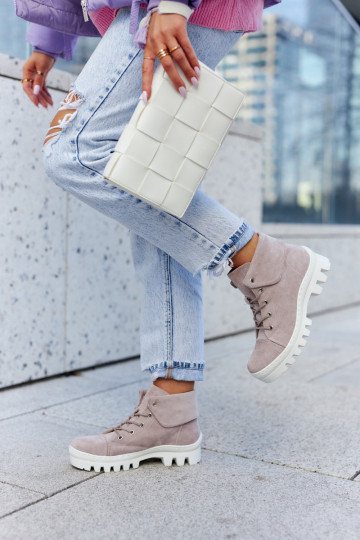 Semišové členkové čižmy Dalles s ramienkami