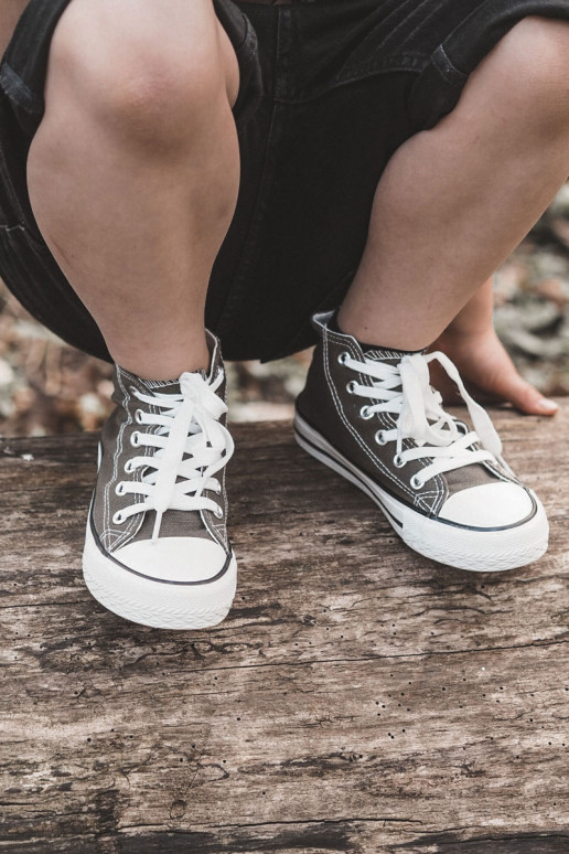 Detská voľnočasová obuv s podrážkou v kaki farbe Filemon Detská voľnočasová obuv s podrážkou v kaki farbe Filemon