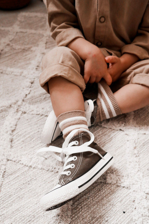 Detská voľnočasová obuv s podrážkou v kaki farbe Filemon Detská voľnočasová obuv s podrážkou v kaki farbe Filemon