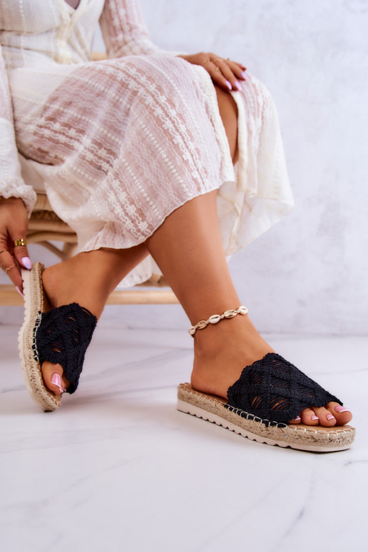 Ľahké papuče čiernej farby Polly Ľahké papuče čiernej farby Polly