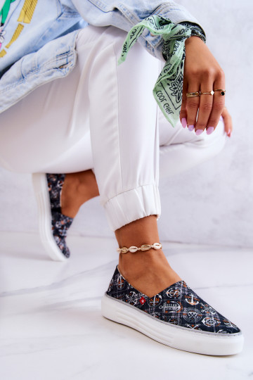 Tenisky Slip On Memory Foam Big Star JJ276012 čiernej farby