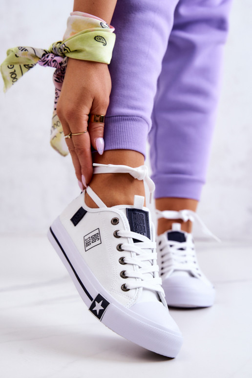 Klasický model plochých topánok Big Star JJ274255 bielej farby Klasický model plochých topánok Big Star JJ274255 bielej farby