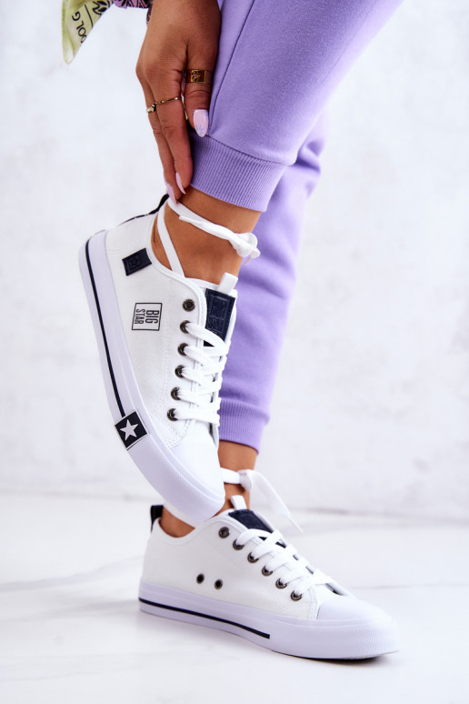 Klasický model plochých topánok Big Star JJ274255 bielej farby Klasický model plochých topánok Big Star JJ274255 bielej farby