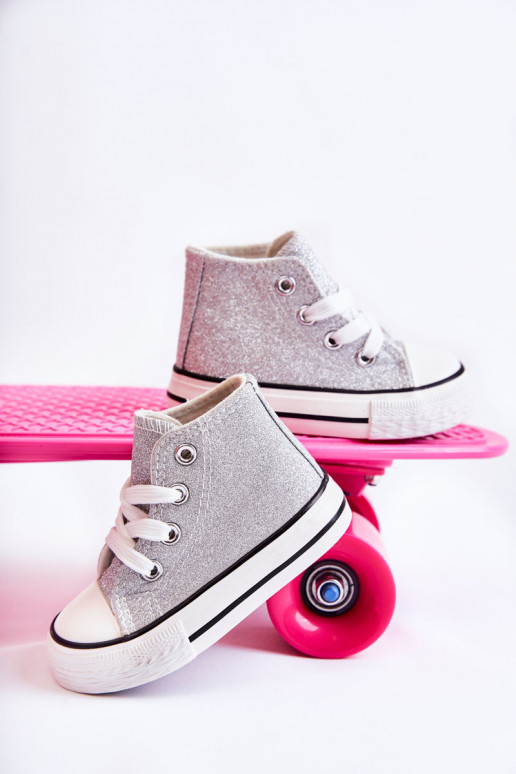 Kožené tenisky Catrina striebornej farby