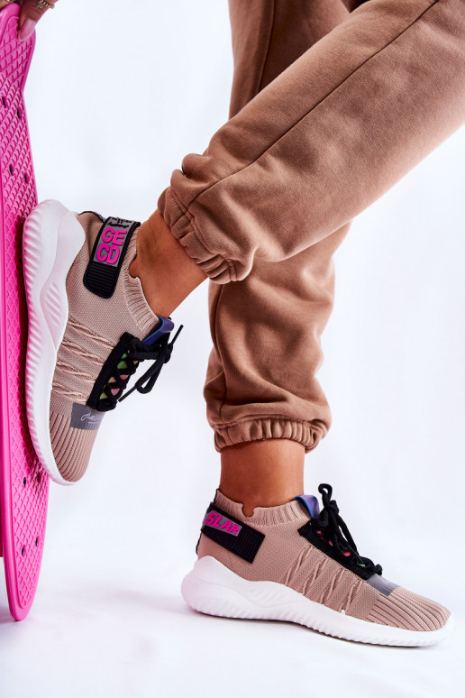 Klayra béžové topánky Klayra odolného modelu Sneakers model Klayra béžové topánky Klayra odolného modelu Sneakers model