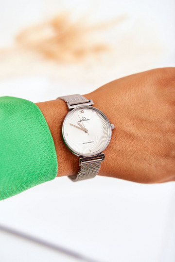 Dámske vodeodolné hodinky značky Giorgio & Dario v striebornej farbe 2