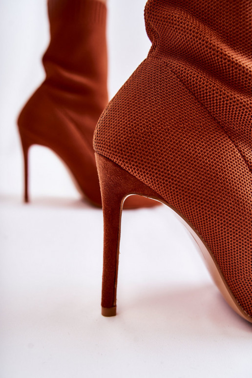 Čižmy s podrážkou ponožkového typu s tenkými podpätkami v hnedej farbe Luisell Čižmy s podrážkou ponožkového typu s tenkými podpätkami v hnedej farbe Luisell