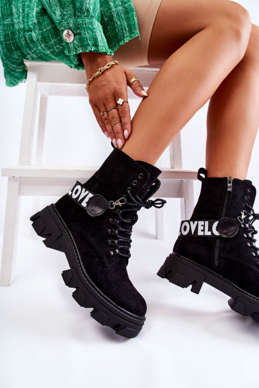 zo semišu Čižmy s otepľovaním čierna Danity zo semišu Čižmy s otepľovaním čierna Danity