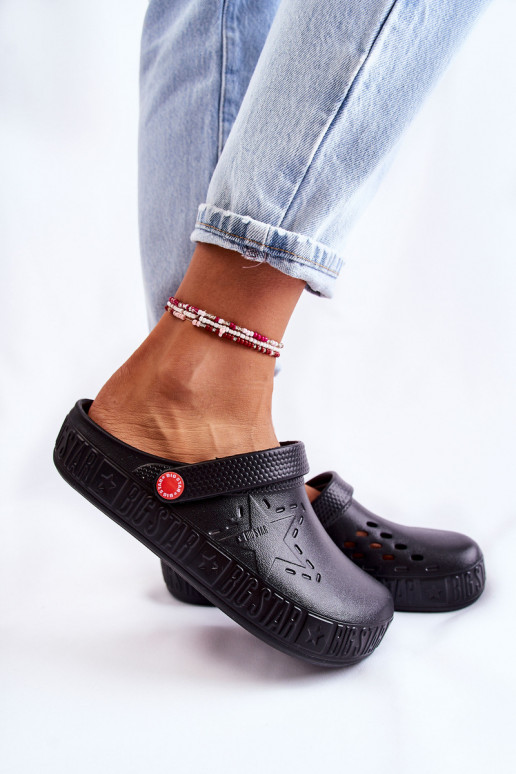 Ľahké papuče Big Star II275001 čiernej farby