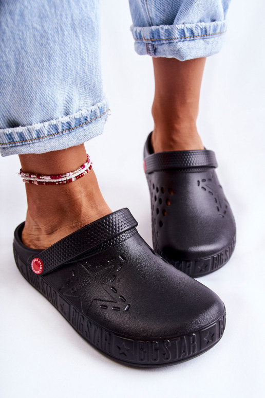 Ľahké papuče Big Star II275001 čiernej farby