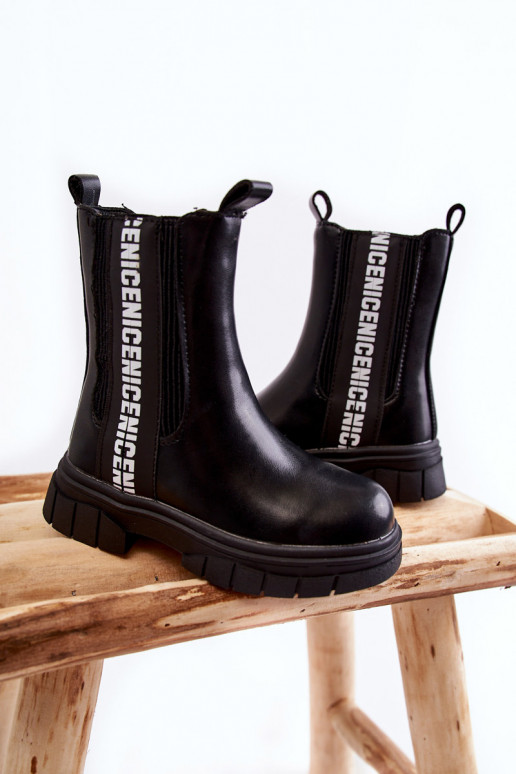 Detské čižmy vyteplené v čiernej farbe Kimmy