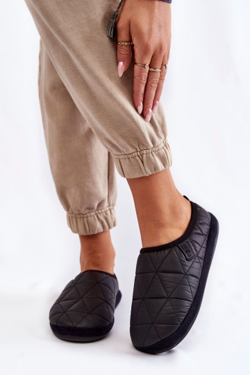 Nazúvacie papuče Big Star KK274606 čierne 2