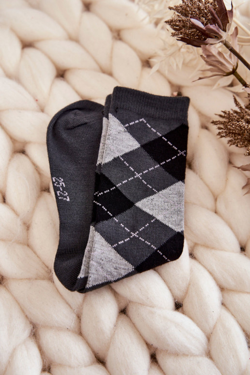 Dlhé ponožky s károvanými vzormi 5 ks. Rôzne farby Dlhé ponožky s károvanými vzormi 5 ks. Rôzne farby