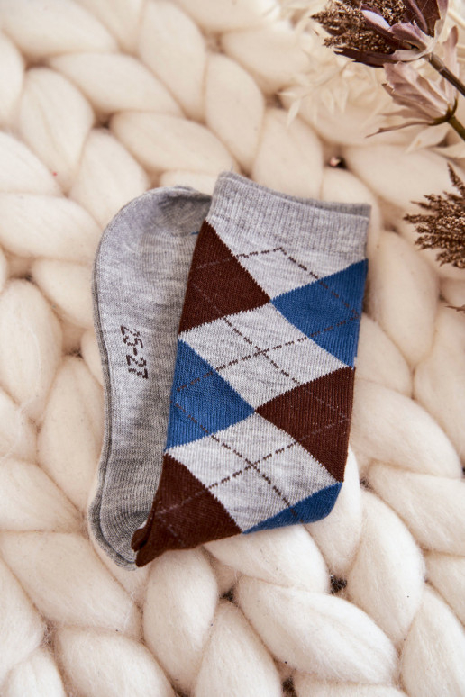 Dlhé ponožky s károvanými vzormi 5 ks. Rôzne farby Dlhé ponožky s károvanými vzormi 5 ks. Rôzne farby