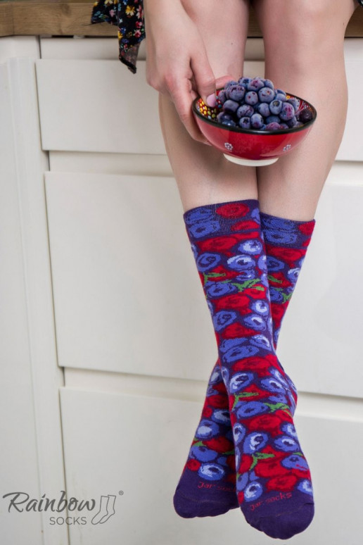 2 páry farebných ponožiek v krabičke 2 páry farebných ponožiek v krabičke