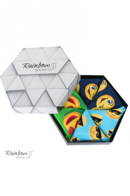 3 páry farebných ponožiek v krabičke 3 páry farebných ponožiek v krabičke