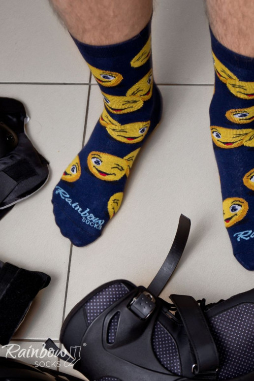 3 páry farebných ponožiek v krabičke 3 páry farebných ponožiek v krabičke