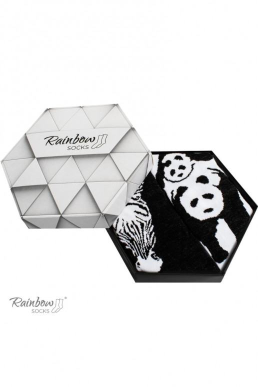 Farebné ponožky v krabičke Čiernobiele 2 páry Farebné ponožky v krabičke Čiernobiele 2 páry