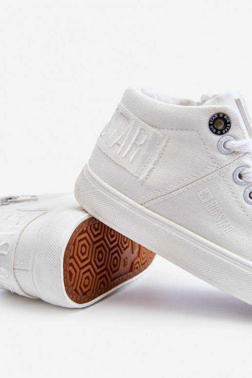 Detský klasický model voľnočasovej obuvi s podrážkou Big Star LL374002 bielej farby