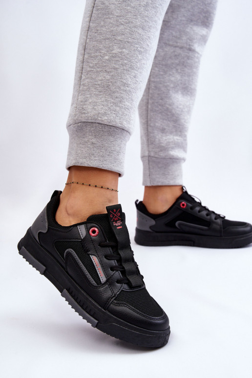 Tenisky model topánky Cross Jeans LL2R4012C čiernej farby Tenisky model topánky Cross Jeans LL2R4012C čiernej farby