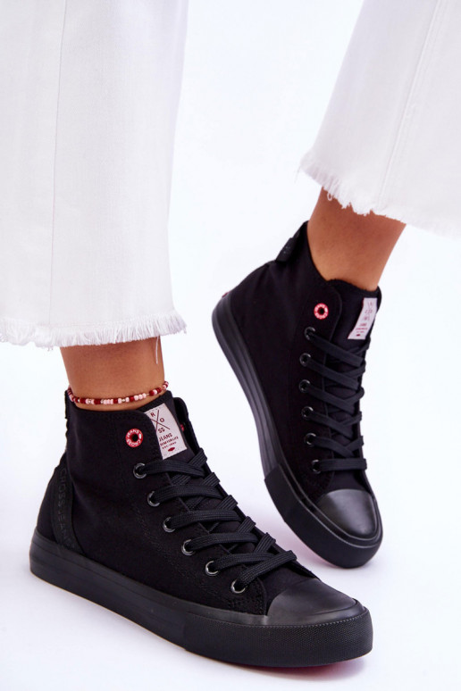 Cross Jeans LL2R4088C čiernej farby ležérne topánky klasického modelu Cross Jeans LL2R4088C čiernej farby ležérne topánky klasického modelu