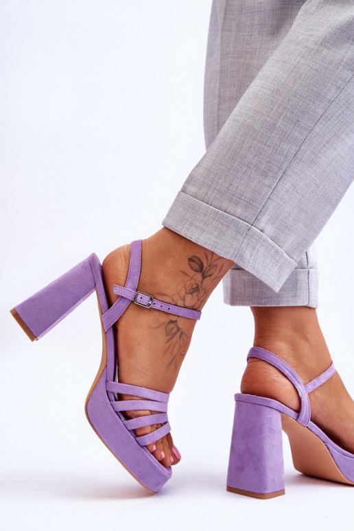 Elegantné semišové vysoké podpätky a platforma Purple Verda