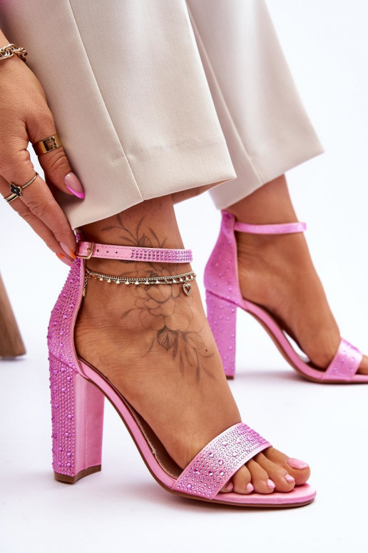 Elegantné sandále na vysokom opätku s trblietavými očkami v ružovej farbe Idealistic
