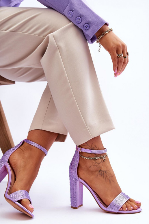 Elegantné sandále na vysokom opätku s trblietavými očkami vo fialovej farbe Idealistic