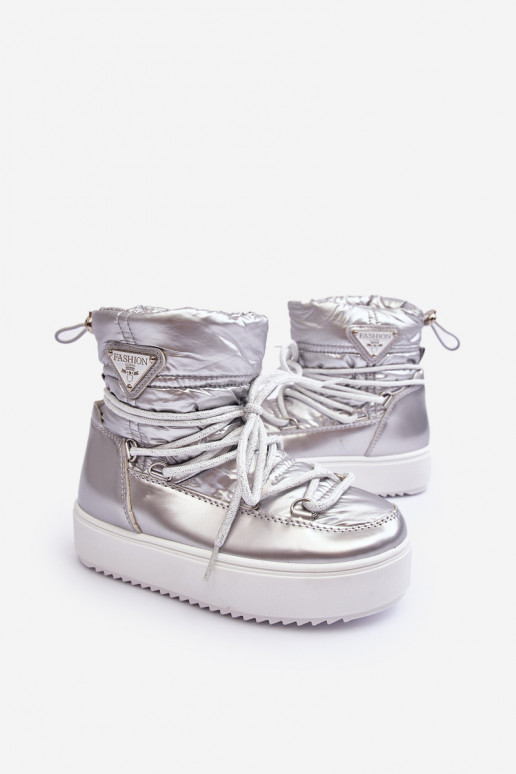 Detské snehule oteplené šnúrkami striebornej farby Colina Detské snehule oteplené šnúrkami striebornej farby Colina