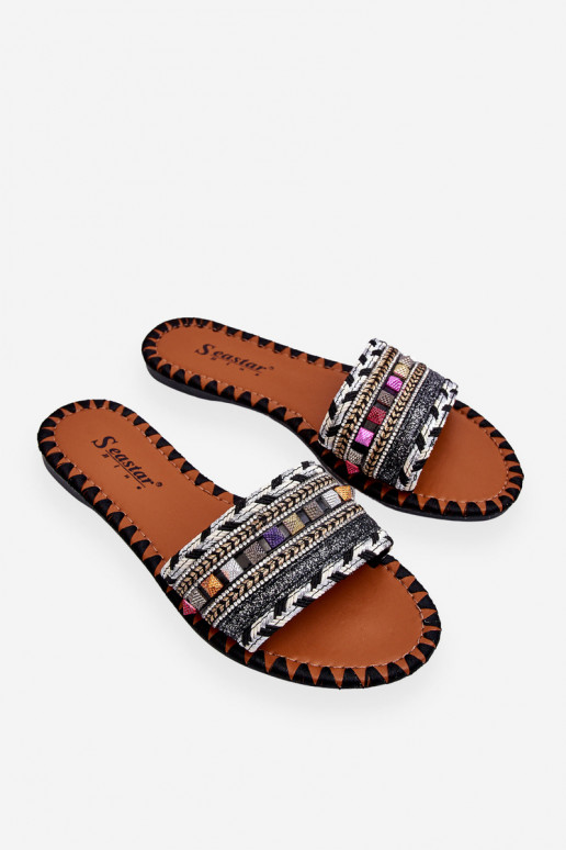 Zdobené papuče v čiernej farbe Bellisa