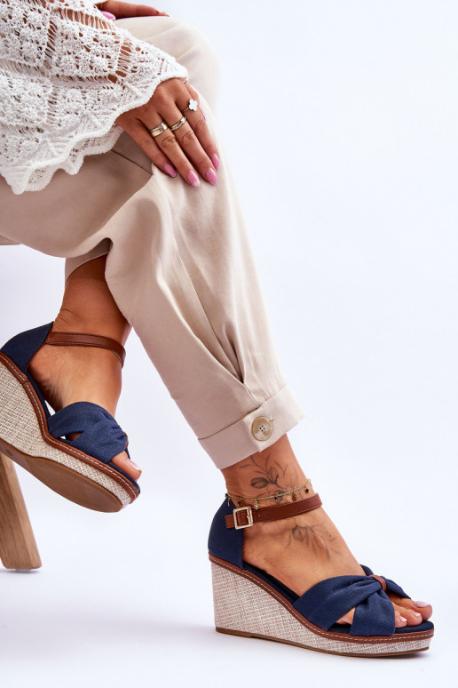 Dámske sandále tmavomodrej farby Daphne