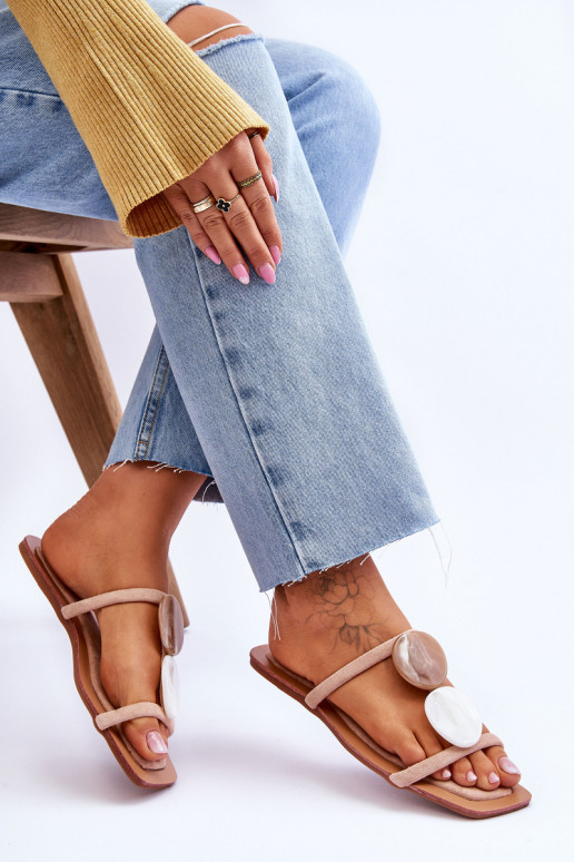 semišové papuče s krásnymi detailmi Nude Victoria semišové papuče s krásnymi detailmi Nude Victoria