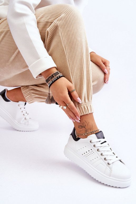 Topánky v športovom štýle Bielo-čierne Be First! Topánky v športovom štýle Bielo-čierne Be First!