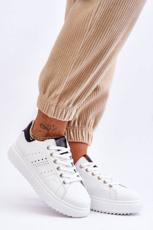 Topánky v športovom štýle Bielo-čierne Be First! Topánky v športovom štýle Bielo-čierne Be First!