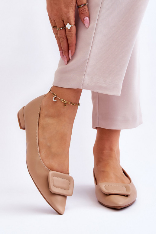 Klasický model Balerínky s béžovými ozdobami Rivea