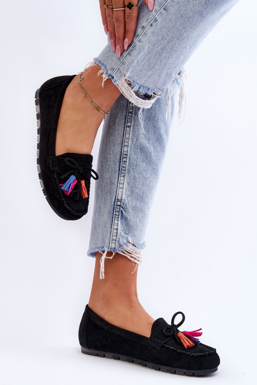 Semišové mokasíny so strapcami v čiernej farbe Dorine Semišové mokasíny so strapcami v čiernej farbe Dorine