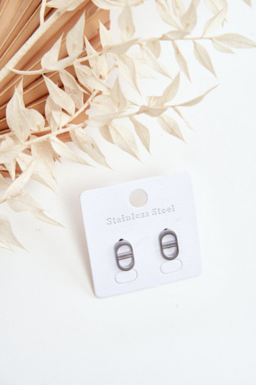 Oválne náušnice striebornej farby
