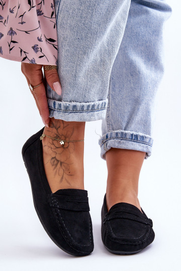 Elegantné semišové mokasíny v čiernej farbe Lenvie 2
