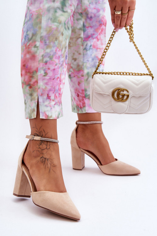 Semišové topánky s trblietavými očkami v béžovej farbe Diamond