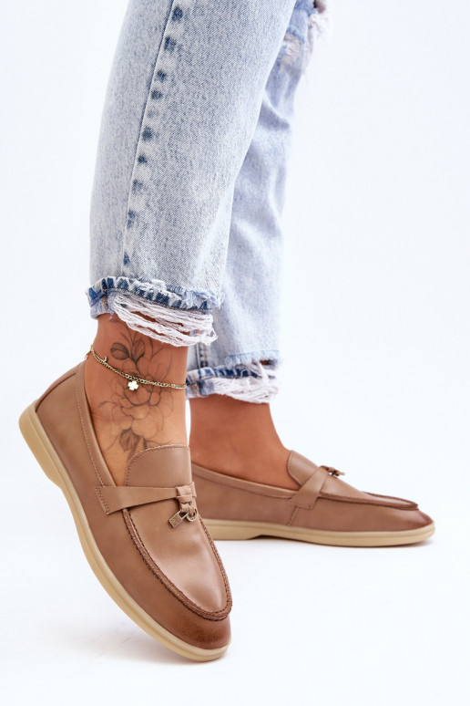 Klasický model dámskych mokasín v hnedej farbe Cortez Klasický model dámskych mokasín v hnedej farbe Cortez