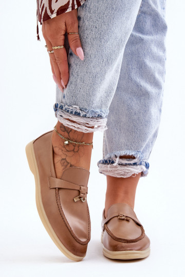 Klasický model dámskych mokasín v hnedej farbe Cortez 2